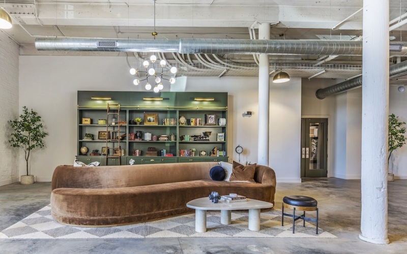 Expansive Amenities
